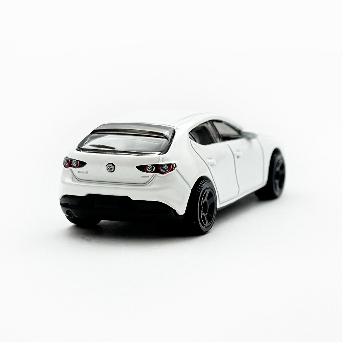 2019 MAZDA3 - 増えすぎたミニカーに愛を捧ぐ