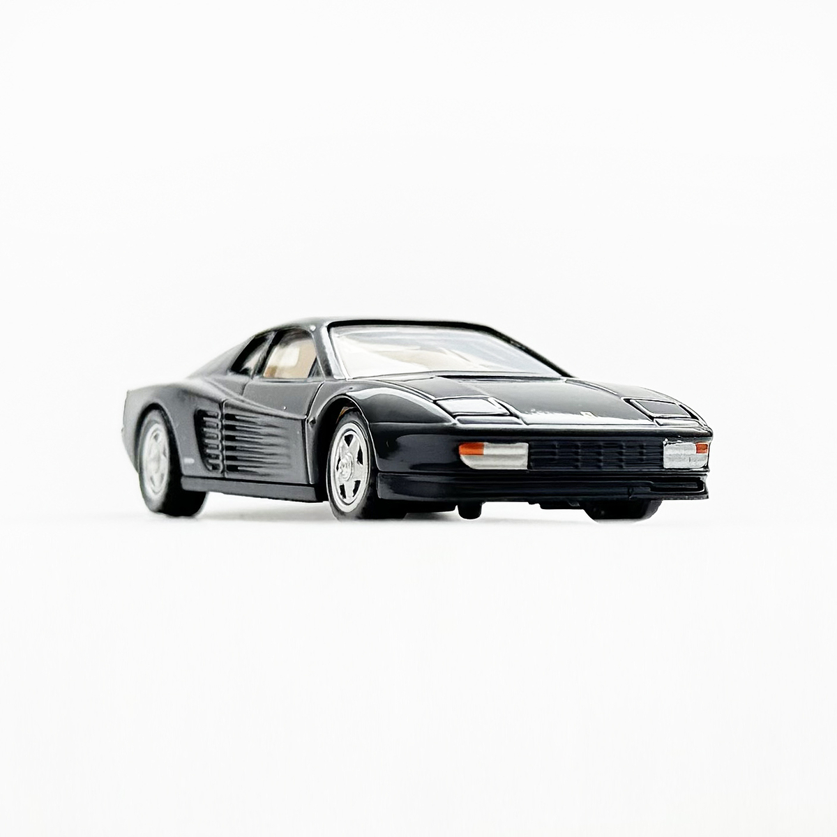 TESTAROSSA - 増えすぎたミニカーに愛を捧ぐ