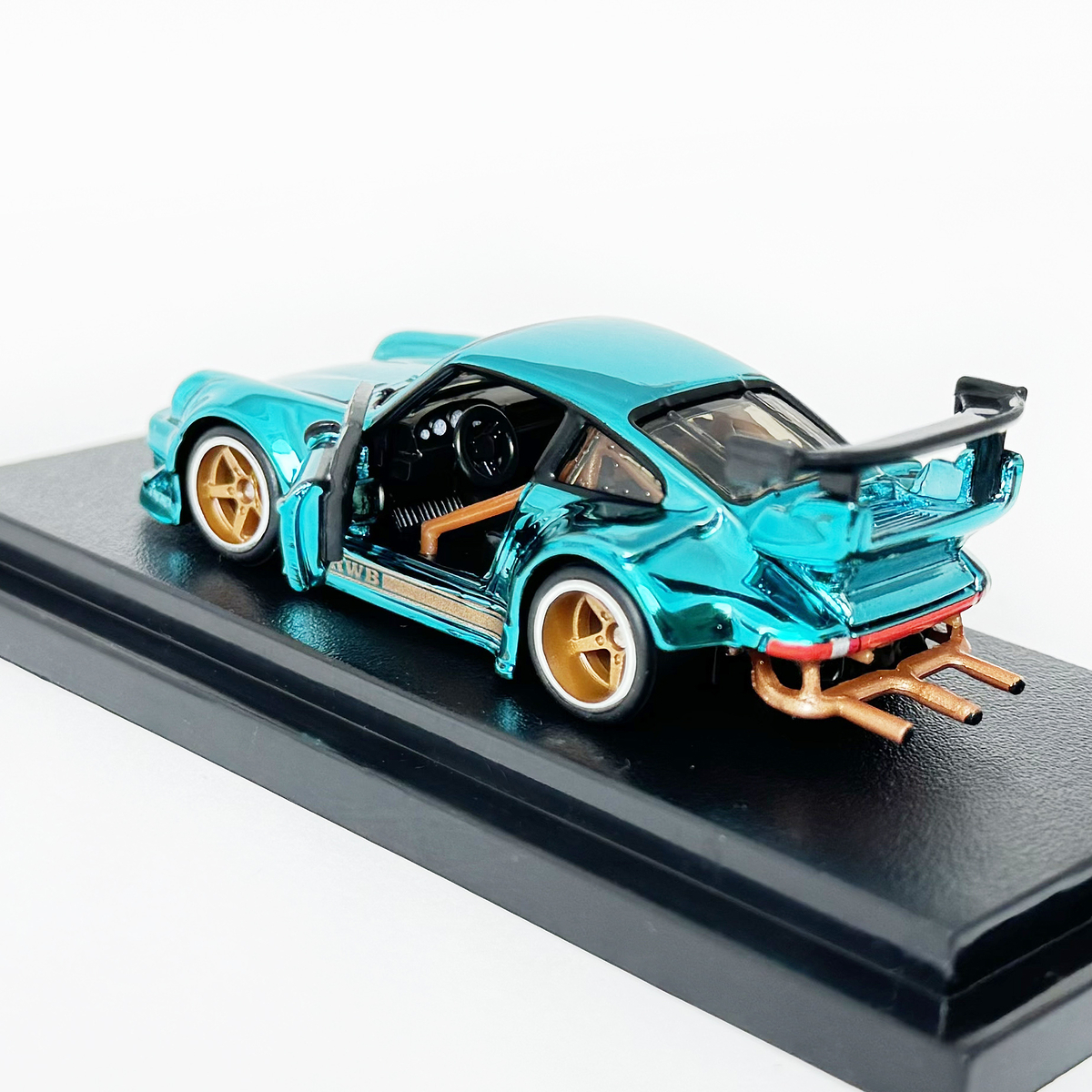 RWB Porsche 930 - 増えすぎたミニカーに愛を捧ぐ