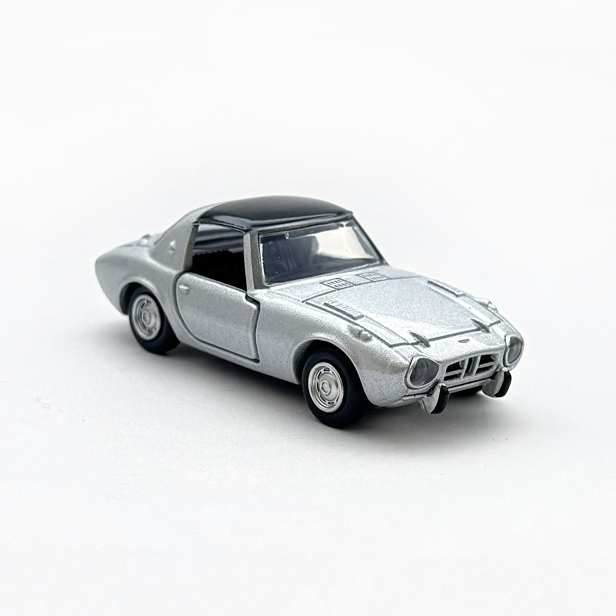 Toyota SPORTS 800 - 増えすぎたミニカーに愛を捧ぐ