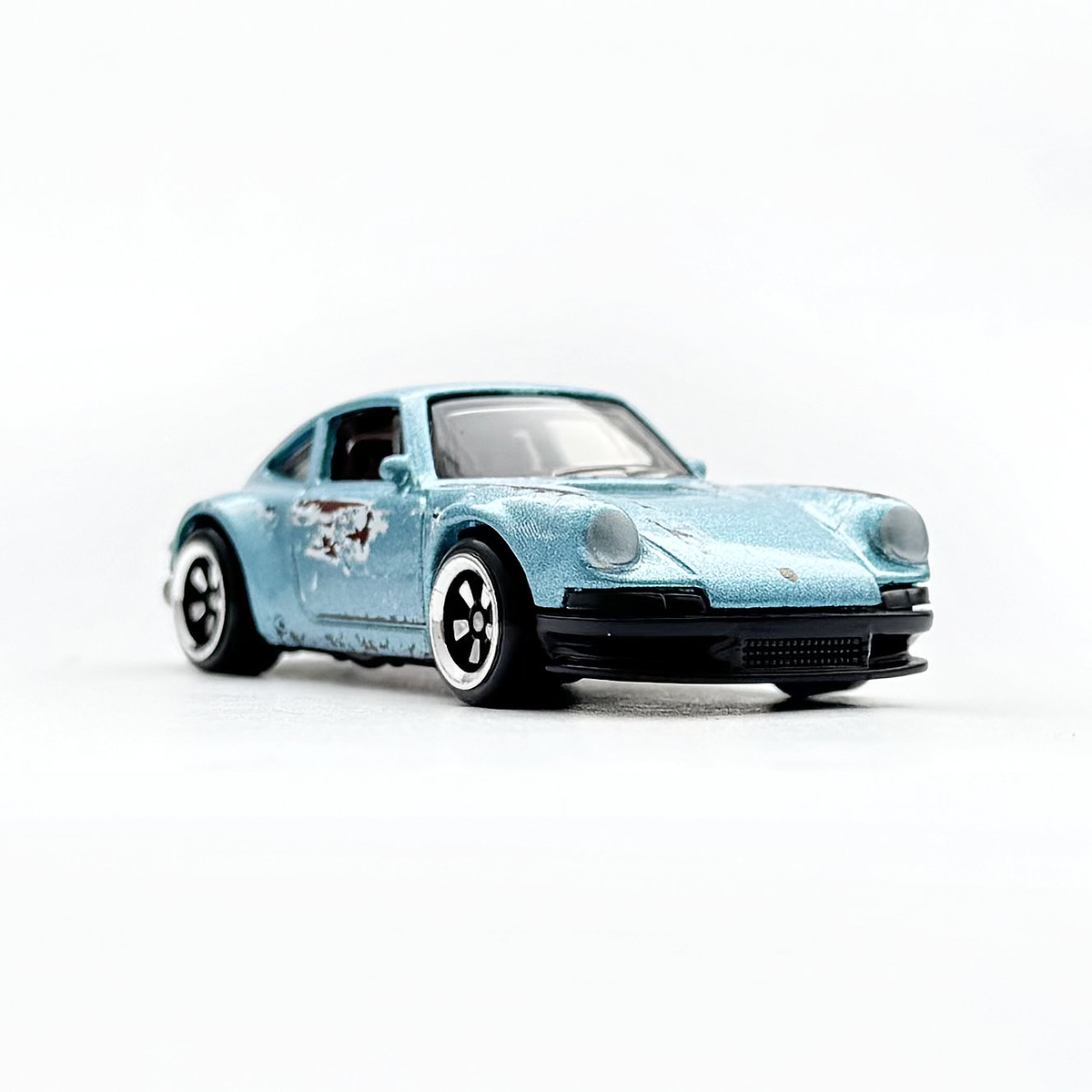 71 PORSCHE 911 - 増えすぎたミニカーに愛を捧ぐ