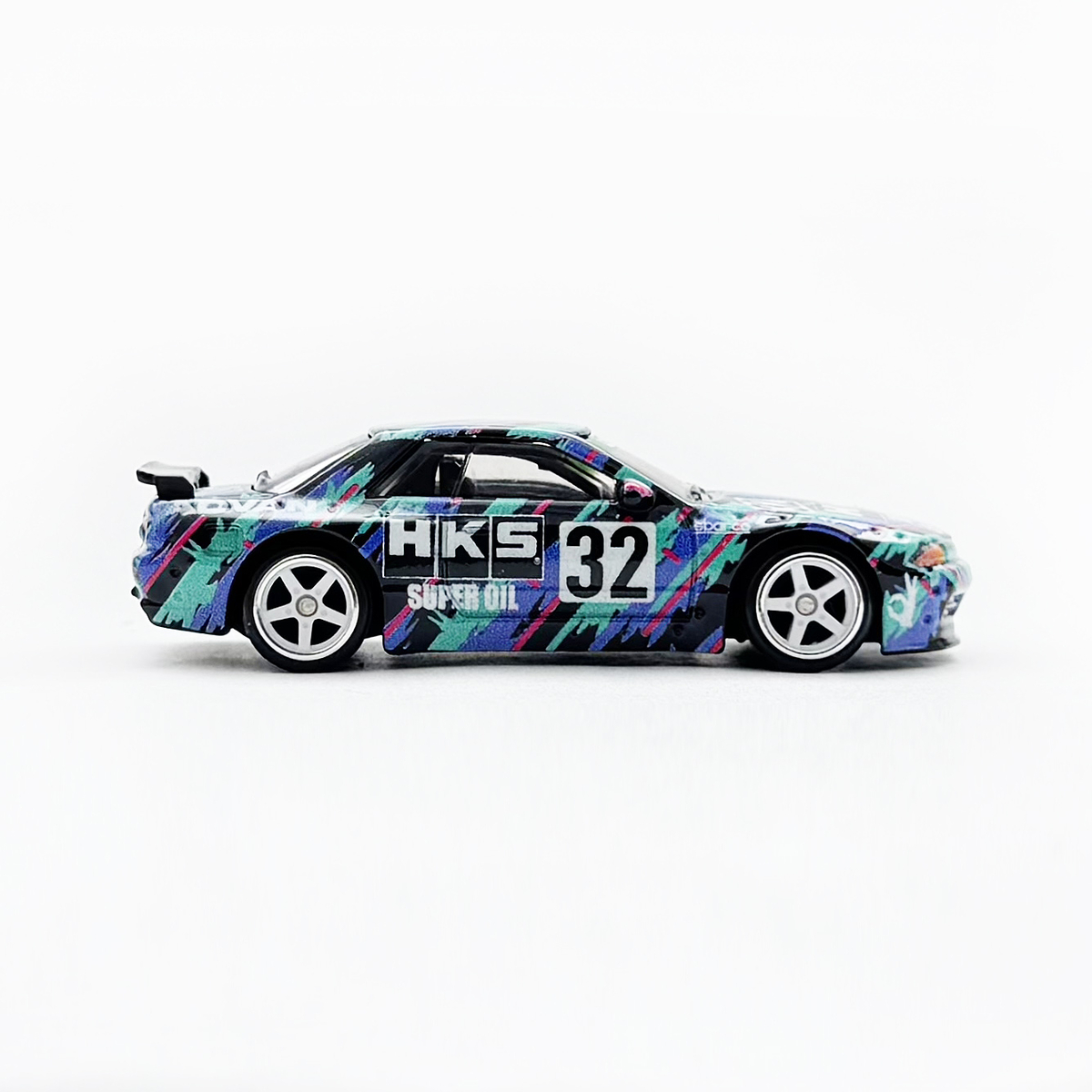 NISSAN SKYLINE GT-R (R32) PANDEM - 増えすぎたミニカーに愛を捧ぐ