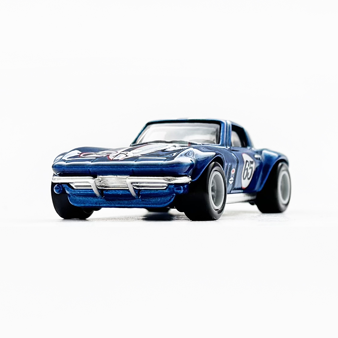 CUSTOM CORVETTE STINGRAY COUPE - 増えすぎたミニカーに愛を捧ぐ