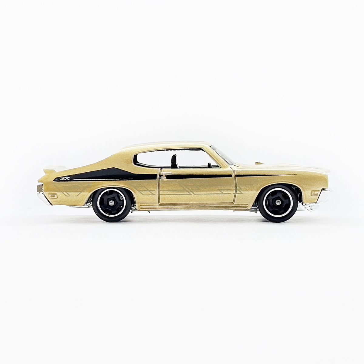 70 BUICK GSX - 増えすぎたミニカーに愛を捧ぐ