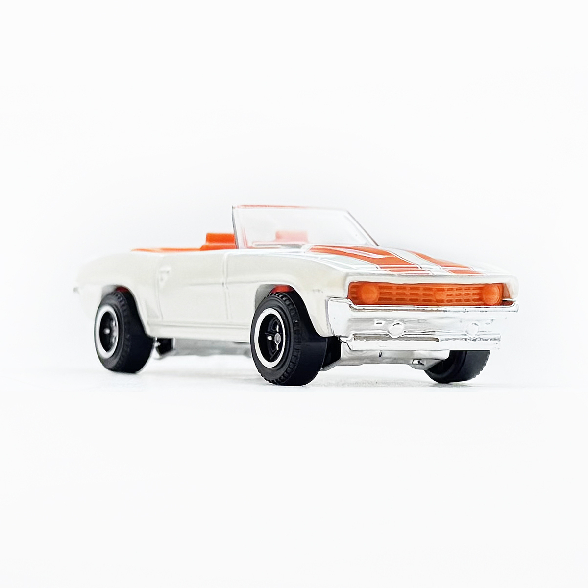 1969 CAMARO SS 396 - 増えすぎたミニカーに愛を捧ぐ