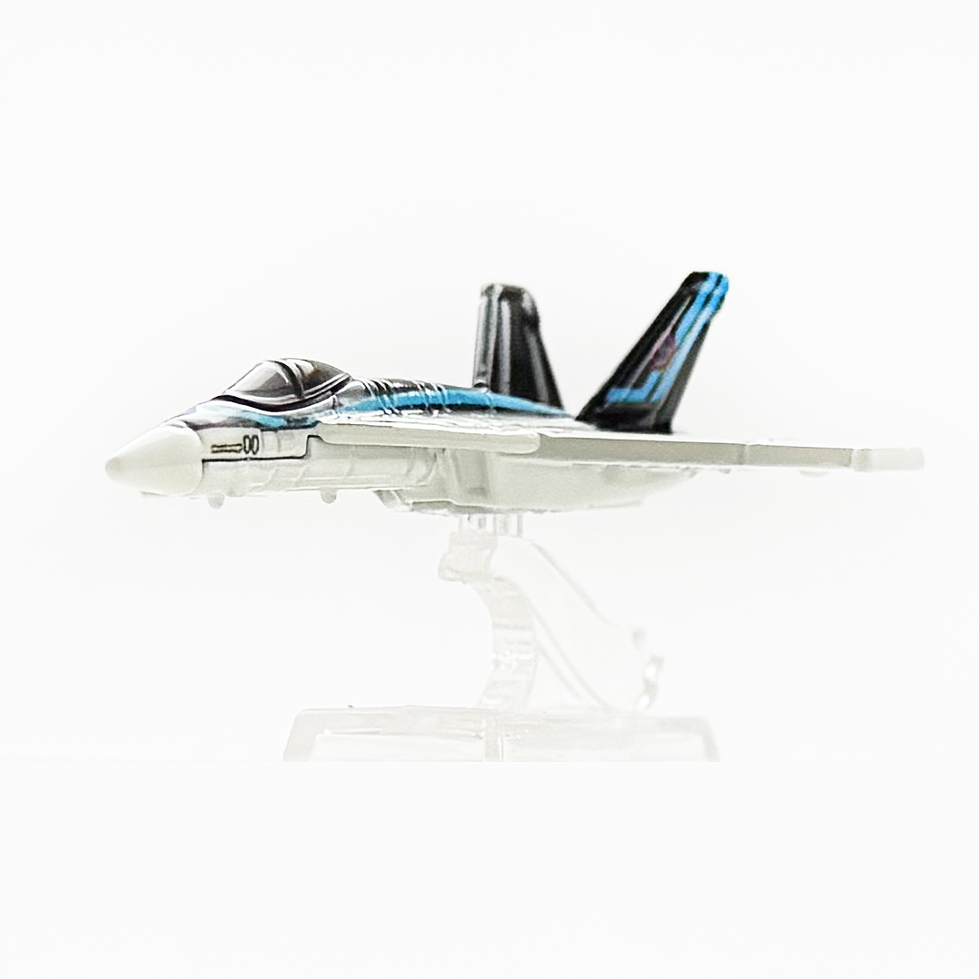 F/A-18E SUPER HORNET - 増えすぎたミニカーに愛を捧ぐ