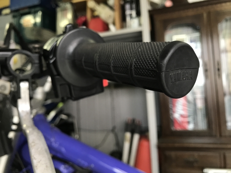 GT250R KM4MJ51EX71106xxx の ハンドル 左右:#1747713013 （商品