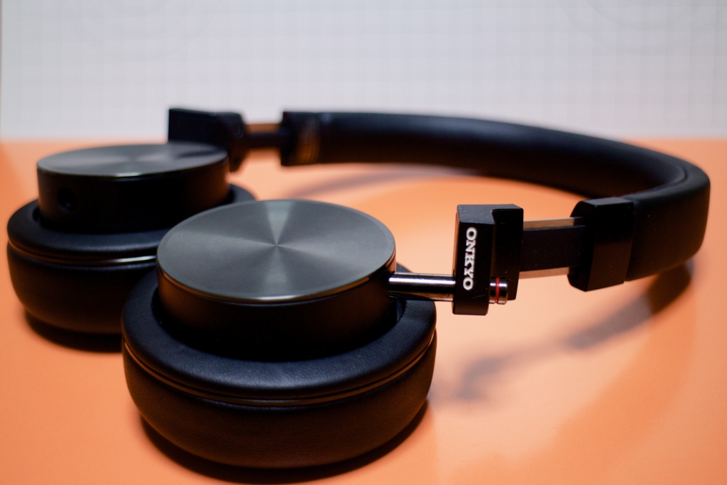 レビュー】ONKYO E700M＆H500M 派手さに頼らない実力派 - 旧ヘッドバンク