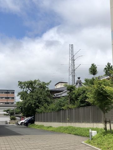 f:id:futon345:20180522202232j:plain f:id:futon345:20180522202232j:plain