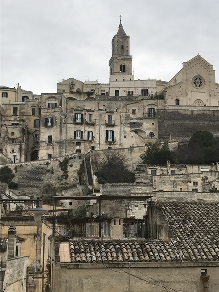 イタリア】世界遺産の洞窟住居マテーラ散策 - 旅と暮らしと美味しいものと