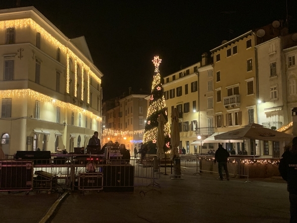 f:id:fuwari-x:20200127103750j:plain f:id:fuwari-x:20200127103750j:plain