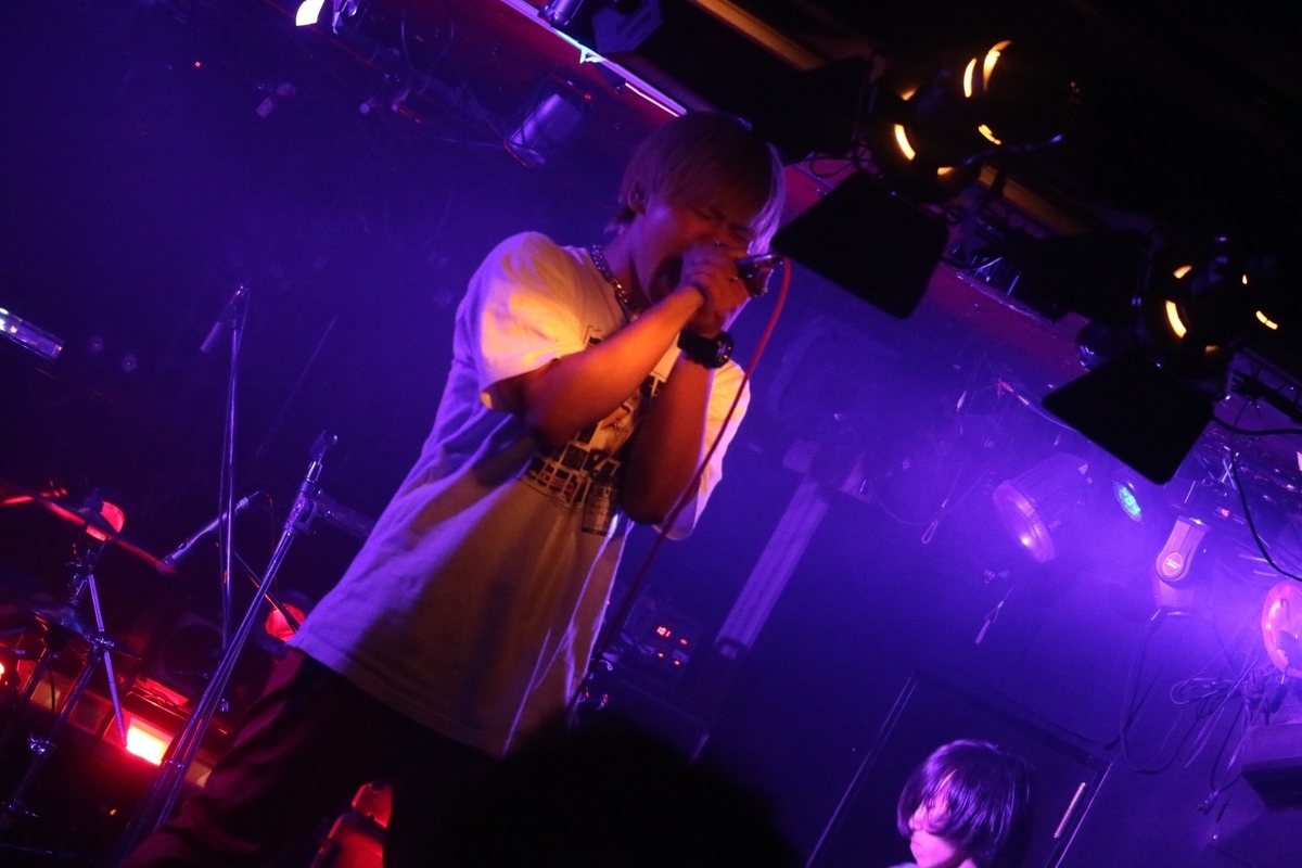 f:id:fuzzbooking_yu:20191116033930j:plain f:id:fuzzbooking_yu:20191116033930j:plain