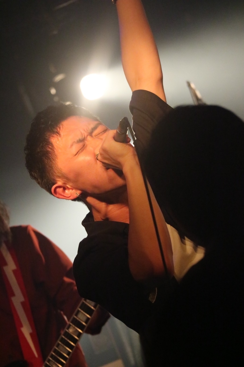 f:id:fuzzbooking_yu:20191226004822j:plain f:id:fuzzbooking_yu:20191226004822j:plain