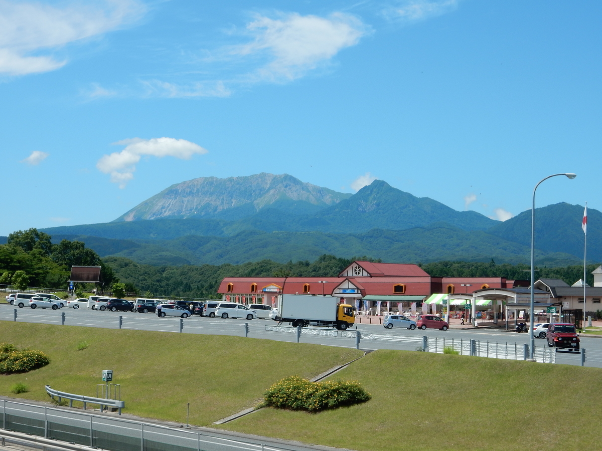サービスエリア 蒜山高原ｓａ 岡山県真庭市 Fwssのえっさんブログ