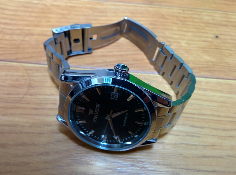 fngeen 腕時計