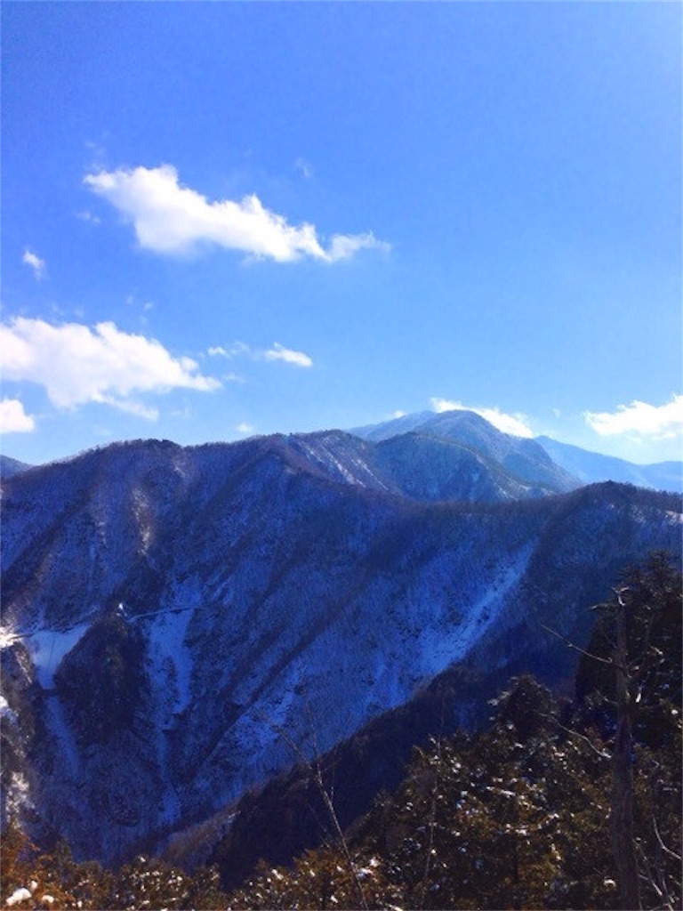 ひとりになれる場所 大自然の中でリフレッシュできるおすすめ絶景スポット まにまにトリップ