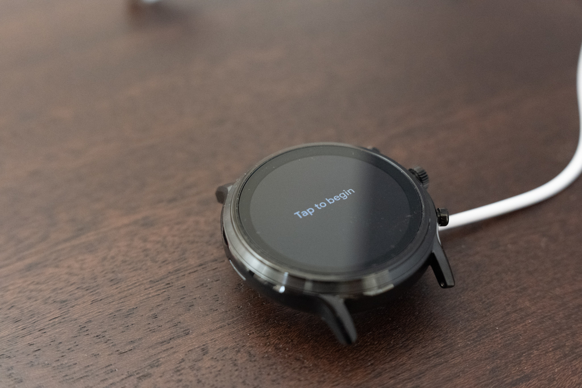 FOSSILのスマートウォッチを買いました - gomaの雑記