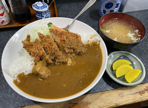 カレー番長への道 ～望郷編～ 第602回「和洋食の店かつしげ」 - 大帝王