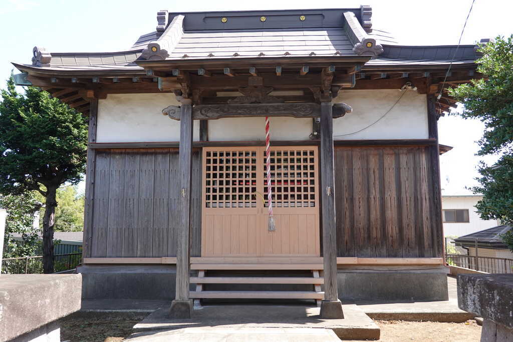 殿台町正八幡大神社殿