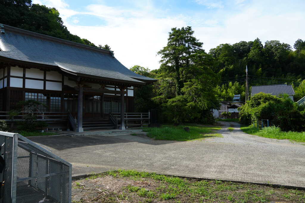 佐倉市)旧内郷村の地域探訪 岩名の玉泉寺＆毘沙門堂 - YOBIUMA