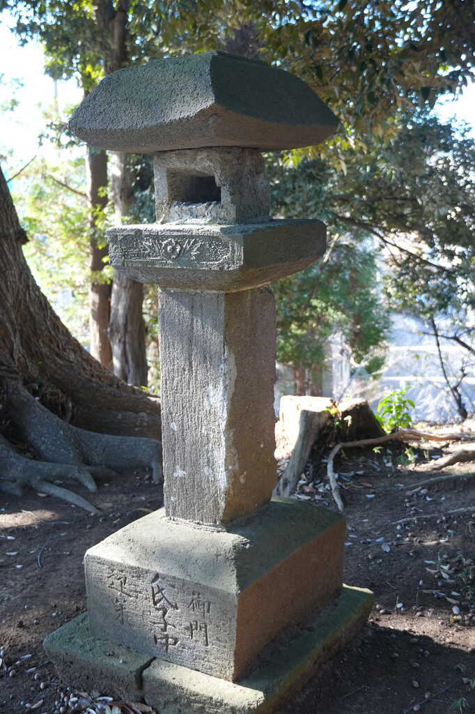 大野町天神神社左常夜灯右面背面