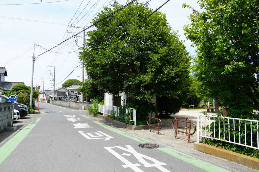 彦成通り上口公園・上口公園バス停