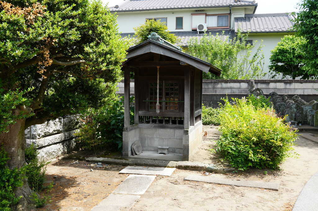上口善照寺大師堂