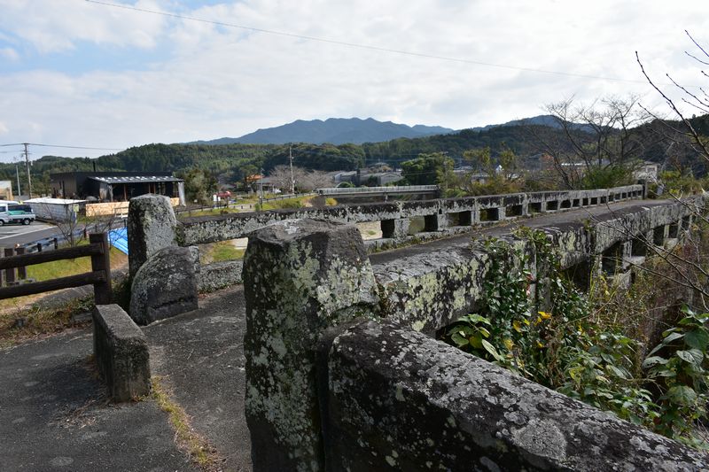 三池街道を辿り岩本橋へ散策 遊山のフィールドノート 