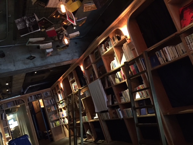 BOOK AND BED TOKYO　店内