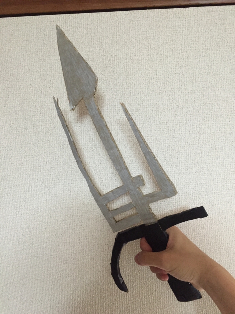 ハンターハンター】ダンボールでクロロのベンズナイフを作ってみた