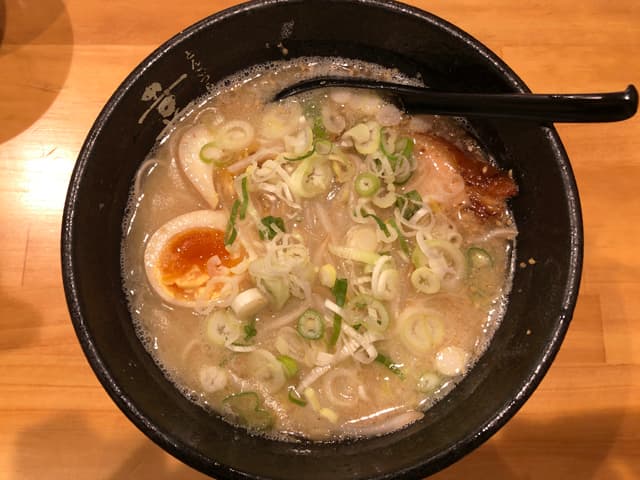 とんこつらぁ麺 嘉晴のイメージ03