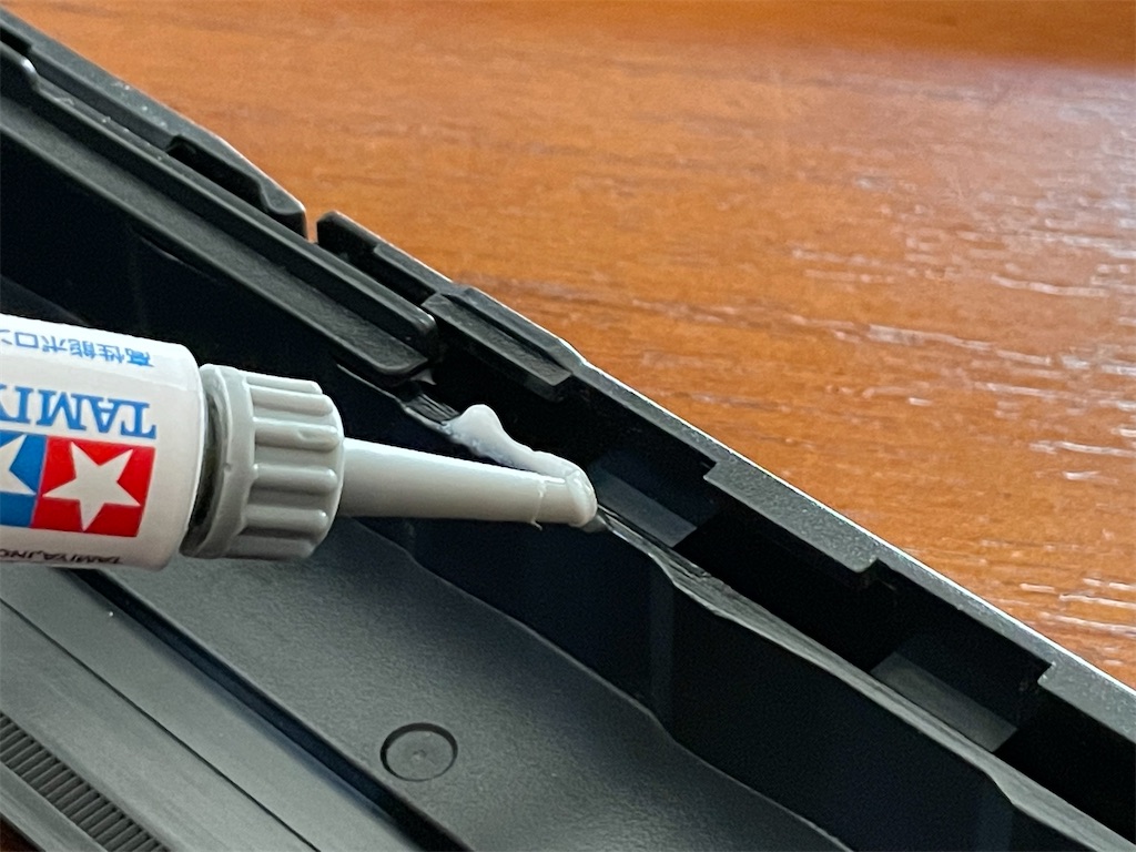 グリスを塗布 グリスを塗布