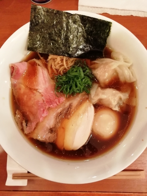 自家製手もみ麺 鈴ノ木 埼玉県所沢市の 特製醤油ラーメン が山水地鶏と自家製手もみ麺で美味い ガイコツブログ 自家製手もみ麺 鈴ノ木 埼玉県所沢市の 特製醤油ラーメン が山水地鶏と自家製手もみ麺で美味い ガイコツブログ
