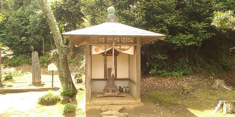 f:id:gajuwo:20190503232021j:plain f:id:gajuwo:20190503232021j:plain