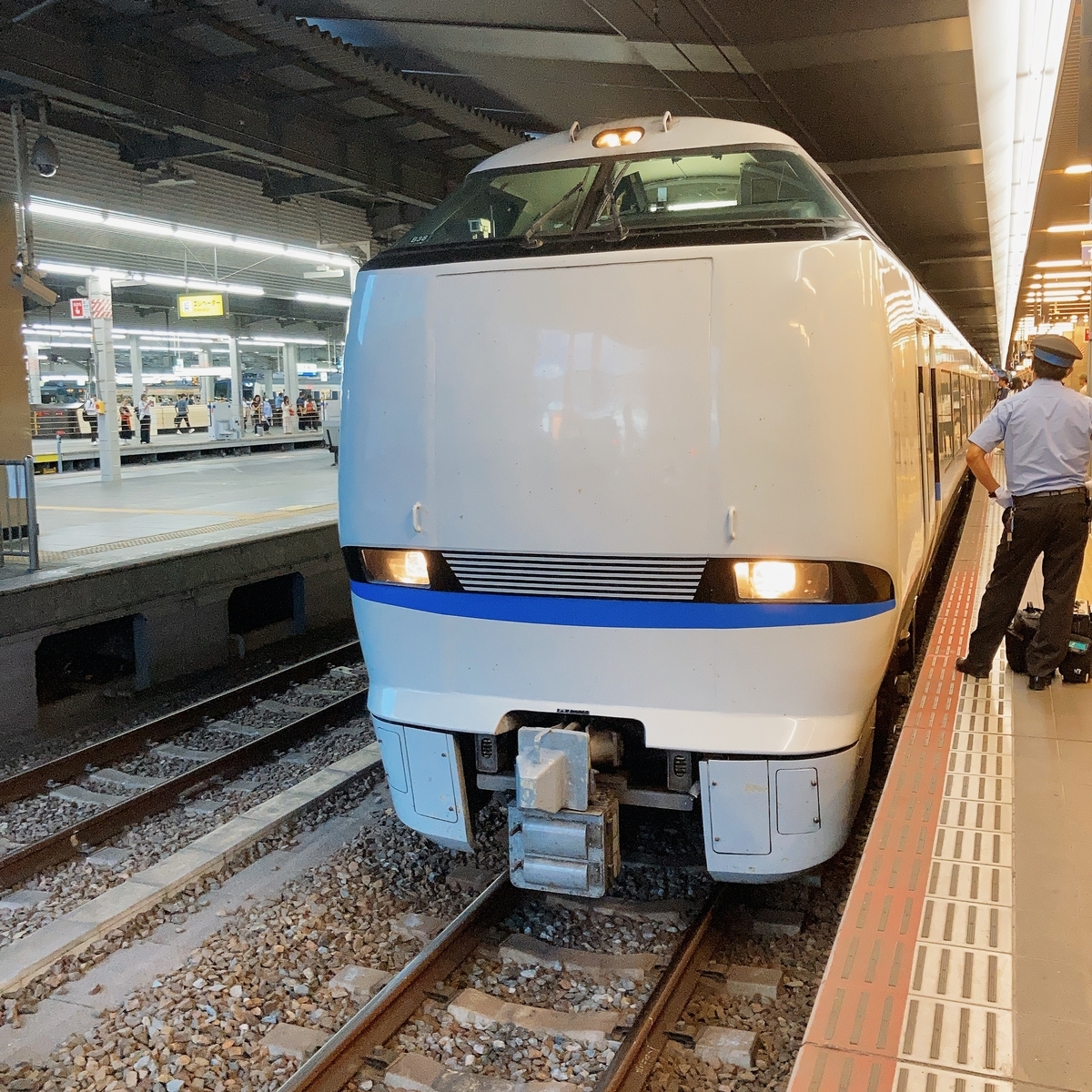 北陸本線 特急サンダーバード号 683系 グリーン車乗車記（金沢