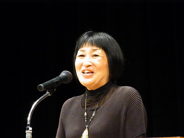 尾崎恵子さんの記念講演 労働者教育協会のブログ 尾崎恵子さんの記念講演 労働者教育協会のブログ