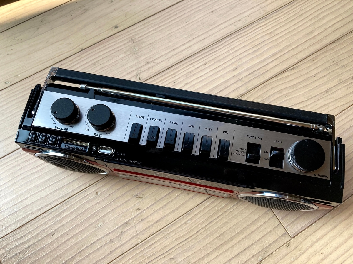 SANSUI SCR-B2 レビュー】多機能だけどレトロデザインのカセット