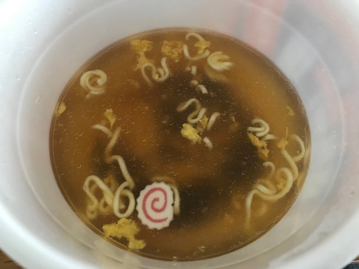 ごま油香る昆布だし塩ラーメン 塩こん部長