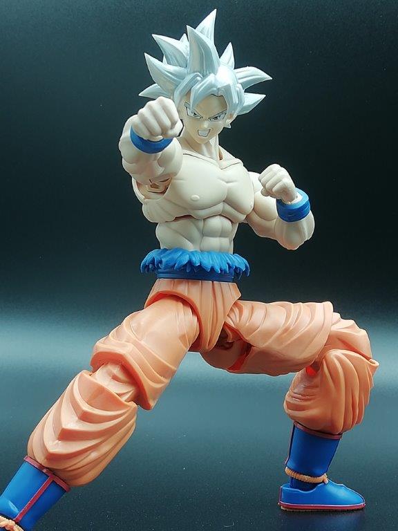 バンダイ】フィギュアライズスタンダード 孫悟空（身勝手の極意
