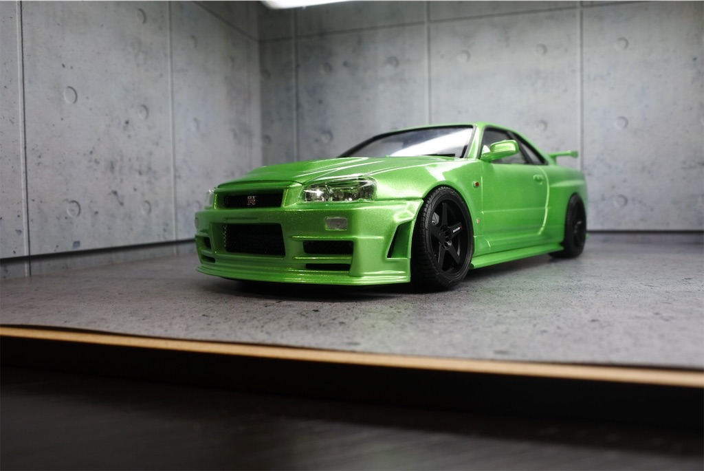 1/24 アオシマ スカイライン GT-R R34 完成品 Amazon.co.jp: アオシマ 1/24 R34 SKYLINE GT-R NISMO Z-tune S