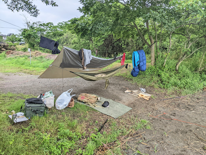 落雷・豪雨！！六ツ矢崎浜オートキャンプ場でハンモック泊をしてきまし