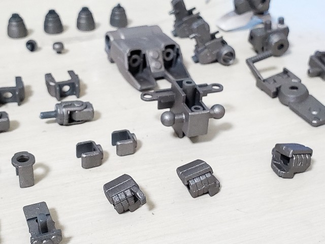 ガンダムフルバーニアン 焼鉄色塗装 晩酌モデラー日記