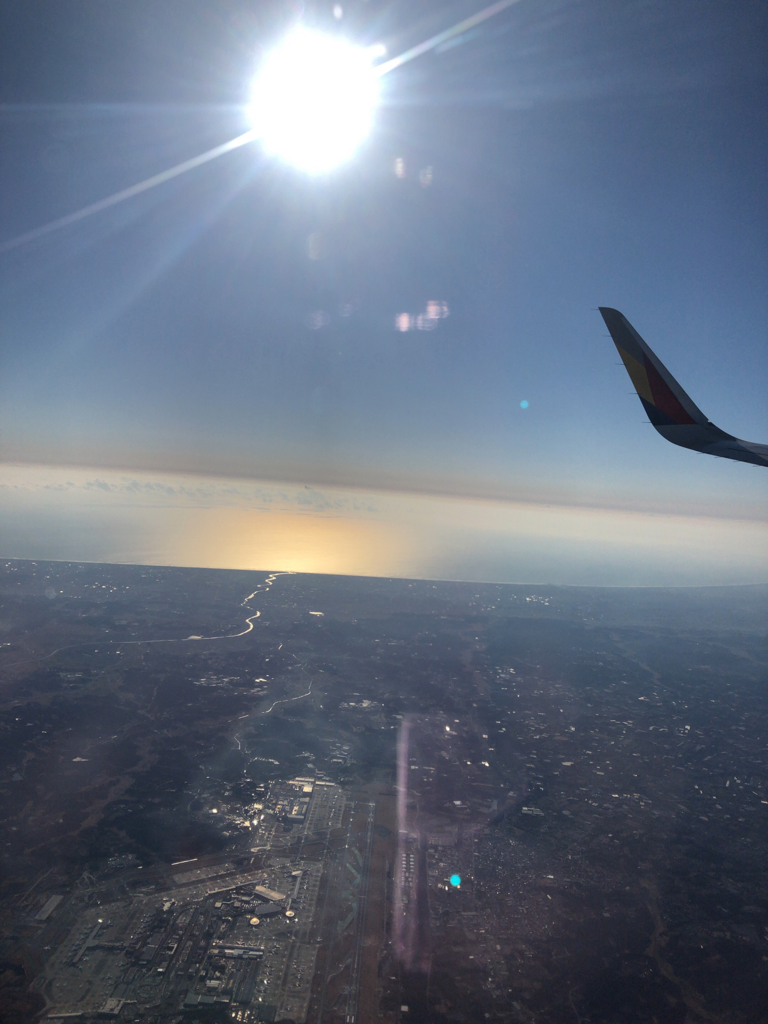 飛行機からの地平線