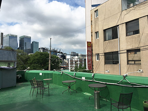 ホテルファクトリー屋上テラス