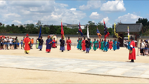 景福宮守門将交代儀式守門将と一団入場