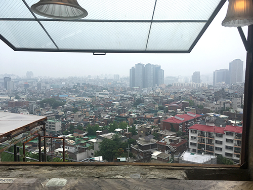 THE ROYAL FOOD&DRINK 3階席窓からの風景