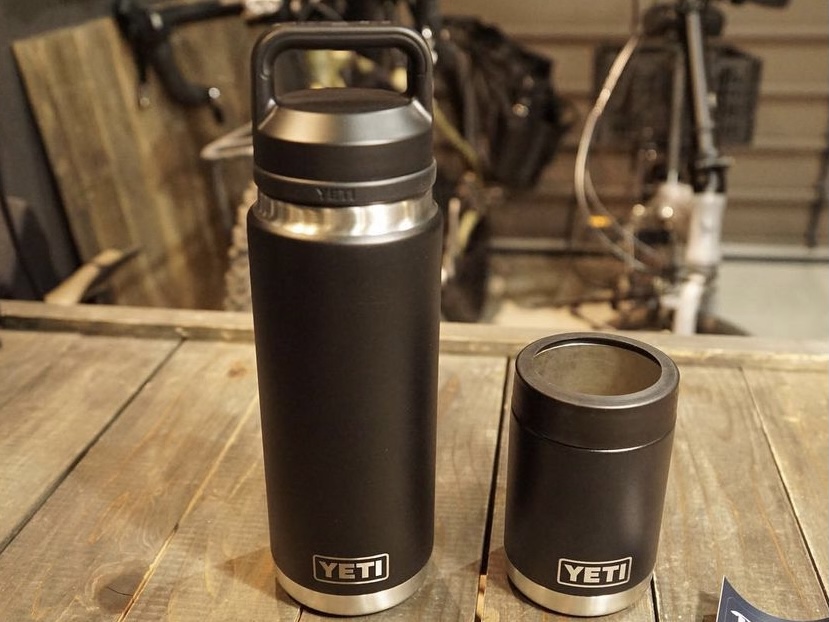 YETI イエティ 18oz WATER BOTTLE WITH CHUG CAP 532ml