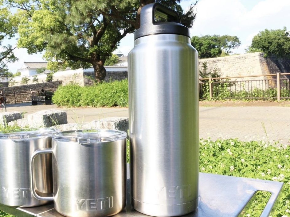 YETI Rambler 18ozボトルと10ozタンブラーセット YETI最強タンブラー「RAMBLER 18oz」 - GEARS LABO（ギアーズ ラボ）