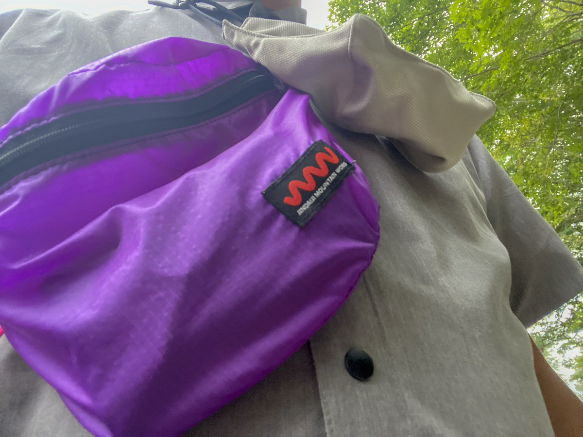 jindaiji mountain works ファニーメイ 軽量サコッシュ「Fanny Mae Pack」 - GEARS LABO（ギアーズ ラボ）