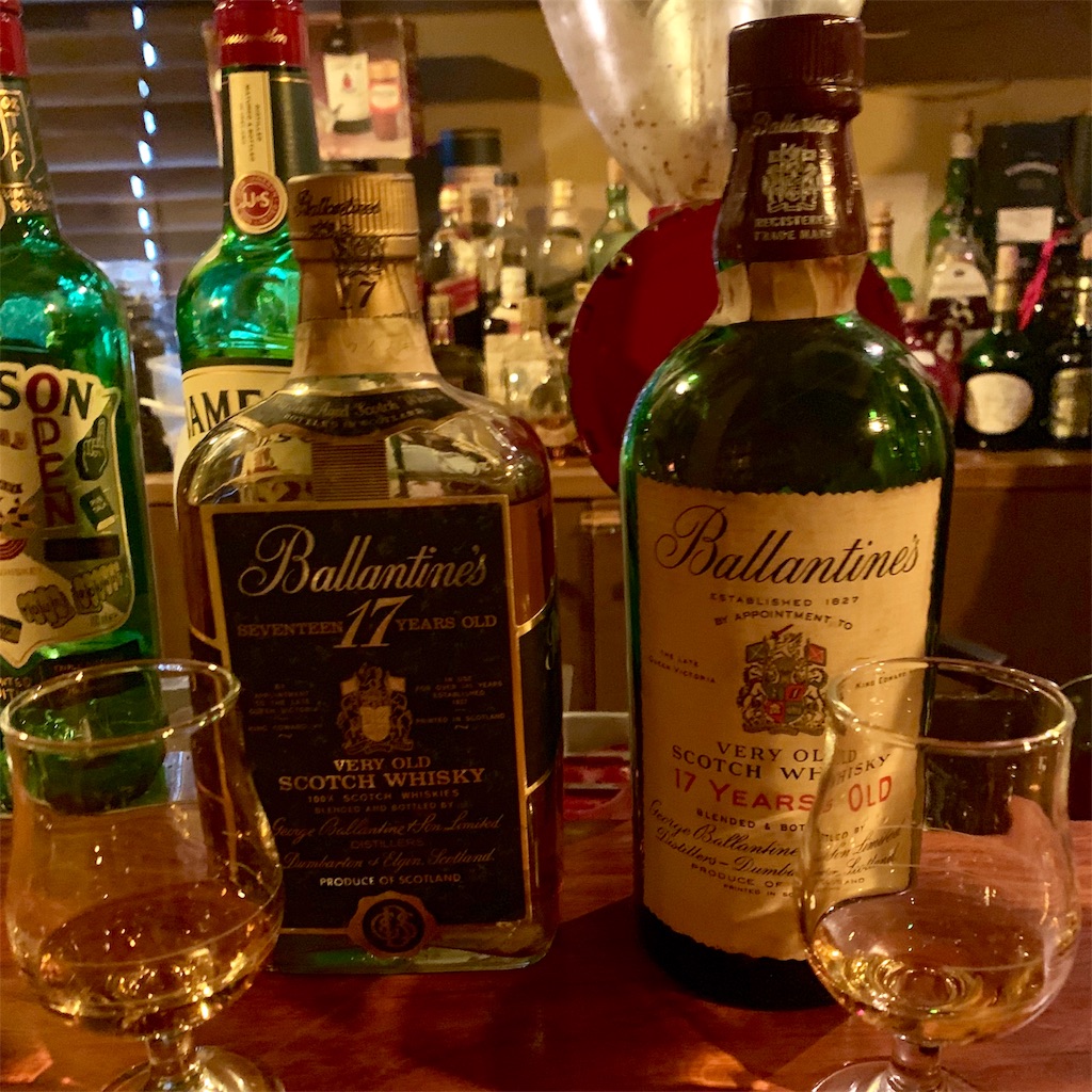 Ballantine's 12年 60年代流通 赤青旗12年を追う - ゲコデスノート